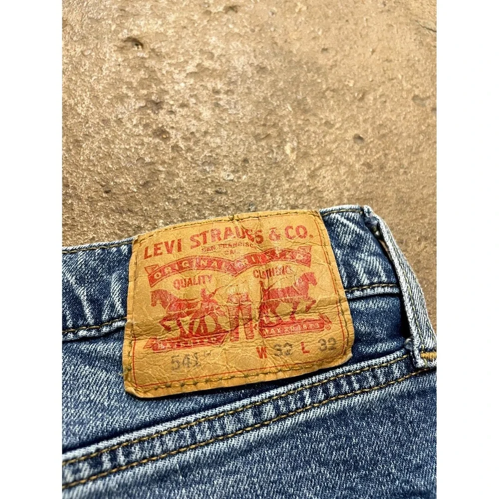 Levi's 541 Athletic Fit Jeans Mens 32x32 Blue Whiskering‎ Denim Cotton Taper Leg